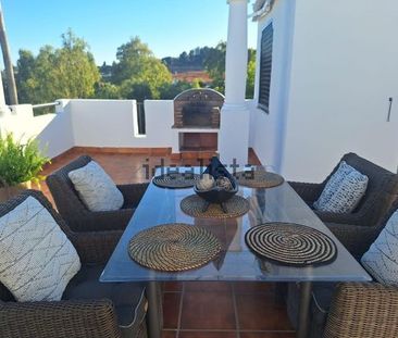 Alquiler de chalet pareado en Calle Sirio - Photo 5