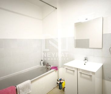 Location Appartement 2 pièces Meublé 49m² CHALON SUR SAONE 71100 - Photo 5