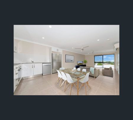 A/12 Glasgow Avenue, Mount Louisa, Qld 4814 - Photo 5
