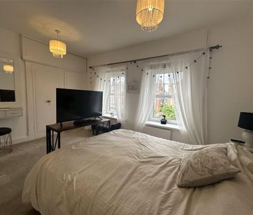 1 bedroom penthouse to rent - Photo 4