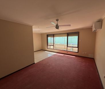 14 Harry Court, Port Augusta West - Photo 2