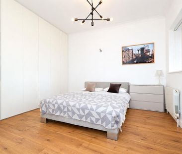 3 bedroom apartment to rent - Photo 4