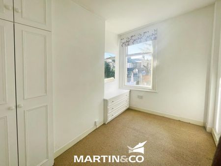 2 bedroom terraced house to rent - Photo 3