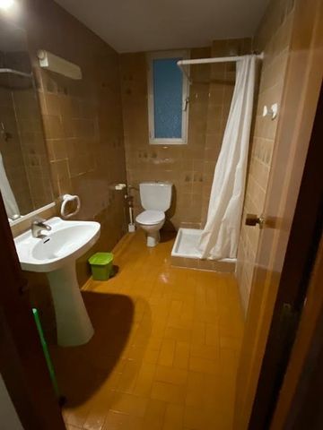 Calle Esteban Ballester, Valencia, Valencian Community 46022 - Photo 4