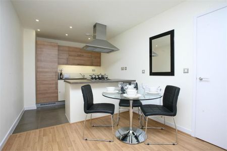 2 bedroom apartment to rent - Photo 3