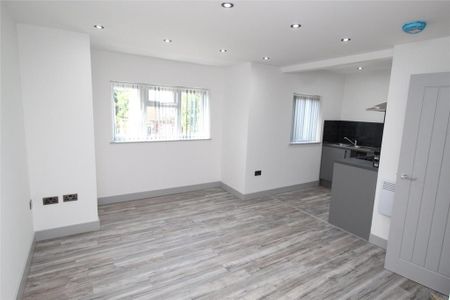 1 bedroom flat to rent - Photo 4