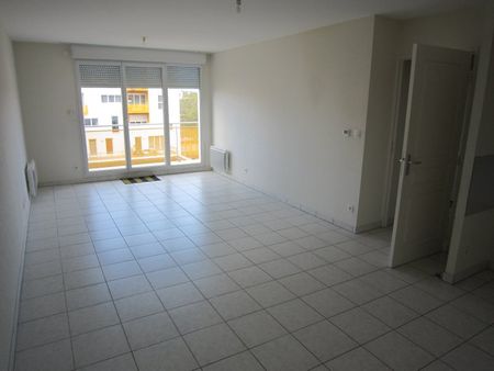 Appartement Saint-Nazaire - Ruban bleu - Photo 2