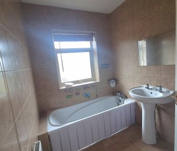 Cemetery Road, Scunthorpe - Photo 6