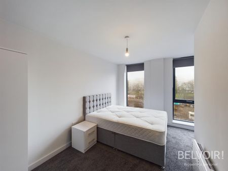 2 bedroom flat to rent - Photo 3