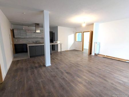 Geräumige 5-Zimmer-Wohnung mit Terrasse in Steinen – Ihr neues Zuhause! - Photo 4