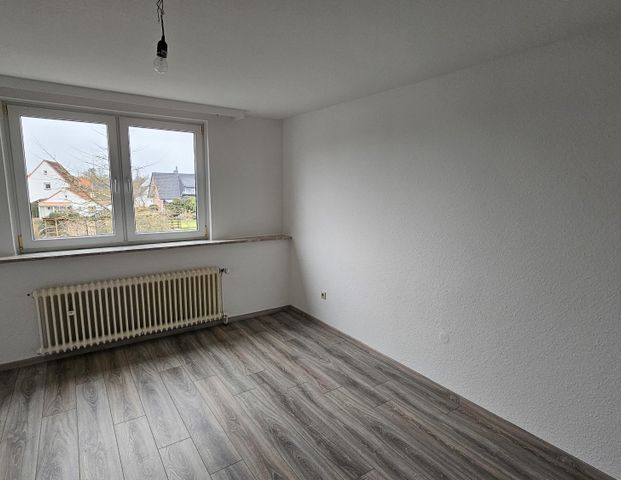 VERMIETUNG EINER 3- ZIMMER - WOHUNUNG IN PORTA-WESTFALICA NEESEN - Photo 1