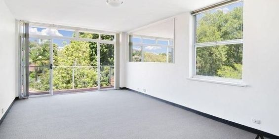 Sunlit Apartment in Quiet Location - Photo 3