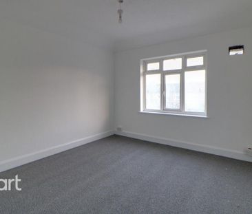 3 bedroom detached house to rent - Photo 3