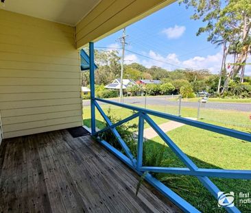 19 The Corso, Moonee Beach - Photo 5