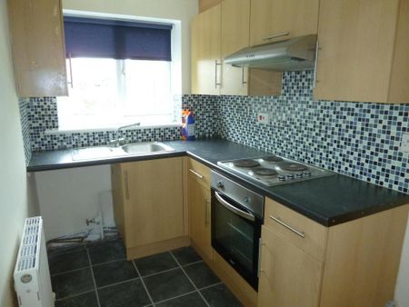 1 bedroom flat to rent - Photo 3