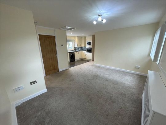 2 bedroom apartment to rent - Photo 1