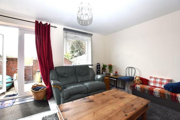 4 bedroom house share to rent - Photo 1