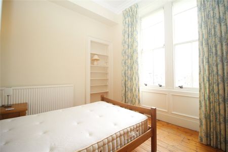 Flat 2, 6 Learmonth Gardens - Photo 4