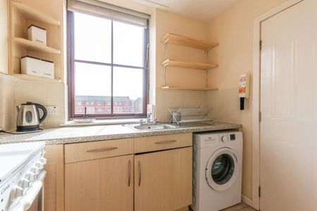 2491L Restalrig Drive, Edinburgh, EH7 6FY - Photo 4