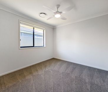 Stunning Brand New Family Home - Photo 6