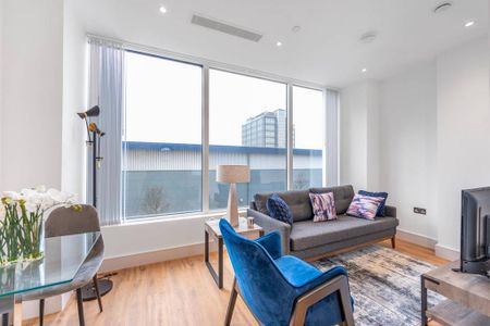 Studio to rent - Photo 2