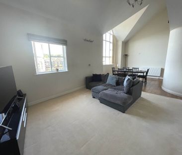 Stephenson Wharf, Hemel Hempstead - Photo 1