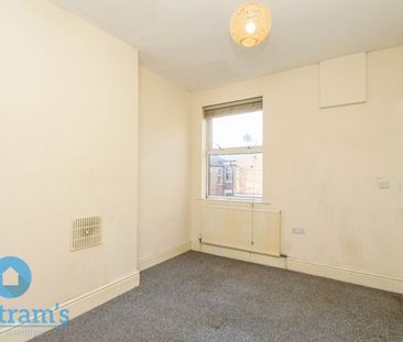 2 bed Mid Terraced House for Rent - Photo 2