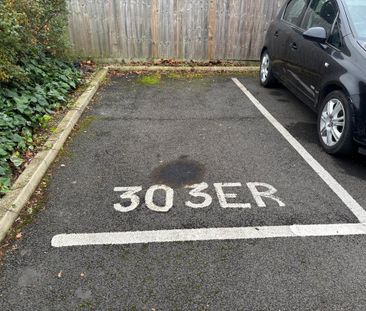 2 bedroom end of terrace house to rent - Photo 1