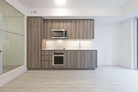 15 Richardson St #927 - Photo 4