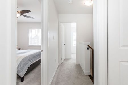 For Lease - 20 Andean Lane, Barrie, Ontario - Photo 3