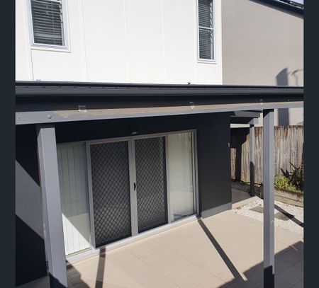 1/43 Bower Street, Annerley, Qld 4103 - Photo 2