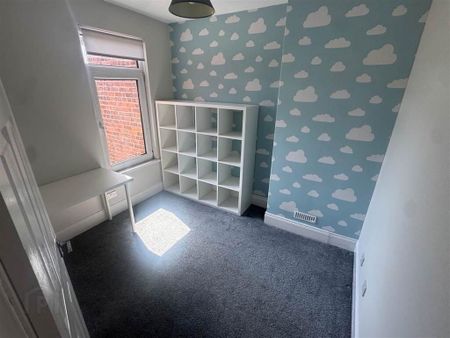 19 Oakmount Drive, Belfast, BT15 3RE - Photo 3