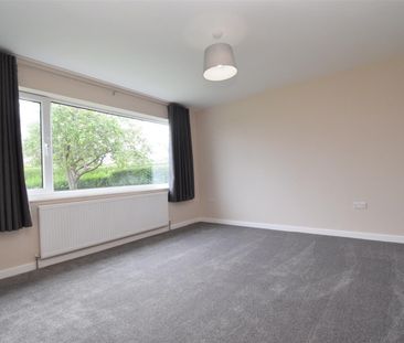 Netherton Lane, Netherton, Wakefield - Photo 1