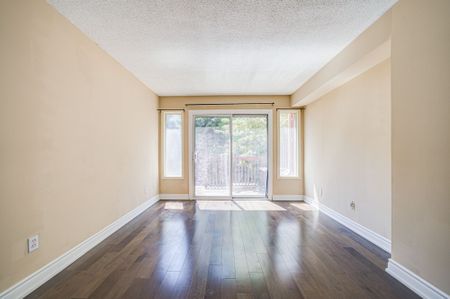 For Lease - 3895 Doug Leavens Boulevard Unit# 23, Mississauga, Ontario - Photo 5