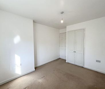 4 bedroom townhouse to rent - Photo 6