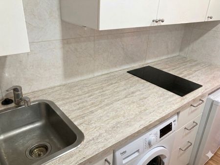 Klimatyczna Mini-Kawalerka 15m2 – Kazimierz - Zdjęcie 4