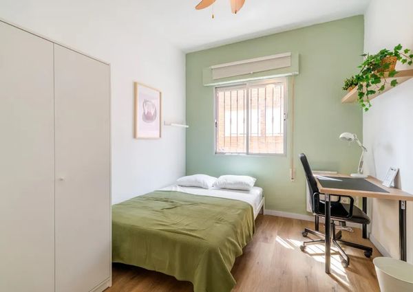 Calle Padre Faustino, Getafe, Community of Madrid 28901