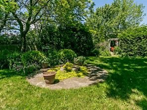 For Lease - 3141 Old Bronte Road Unit# Room 1, Oakville, Ontario - Photo 3