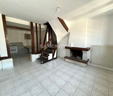 Location Maison 5 pièces 78m² DEVILLE LES ROUEN 76250 - Photo 1