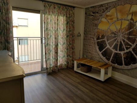 4 room luxury Flat for rent in Valencia, Spain - Photo 5