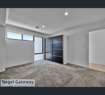 23 Mcgibbon Street, Piara Waters, WA 6112 - Photo 1