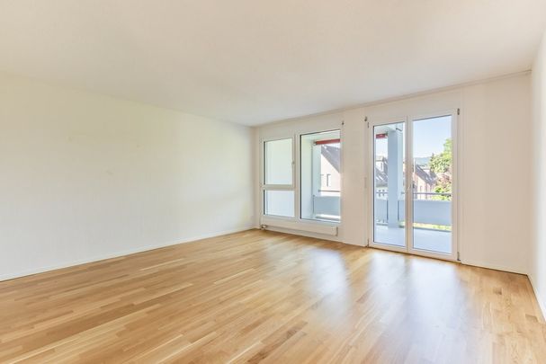 Zeitgemässer Komfort an zentraler Lage - Photo 1