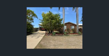 CONVENIENT IN BEACONSFIELD - Photo 3