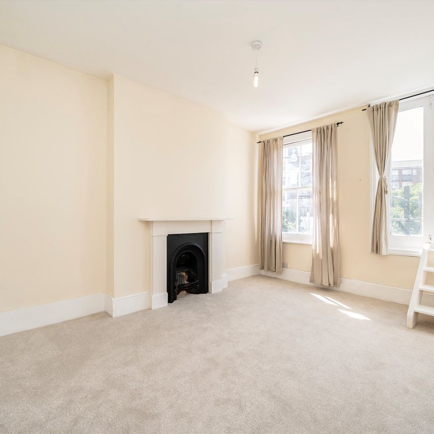 Shepherds Bush Road, Brook Green, W6, London - Photo 1