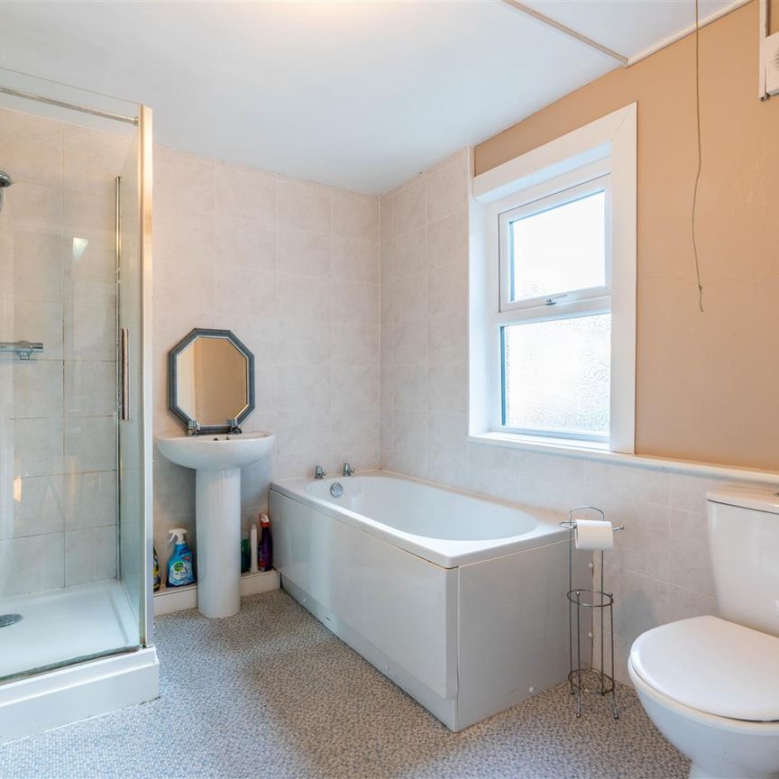 4 bed terraced house to rent in Warwick Street, Heaton, NE6 - Photo 1