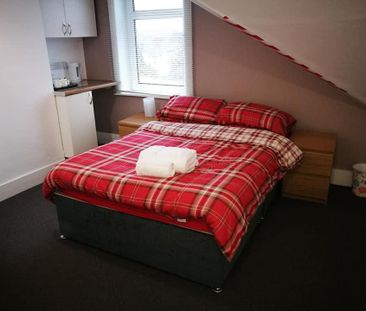 Studio to rent - Photo 6