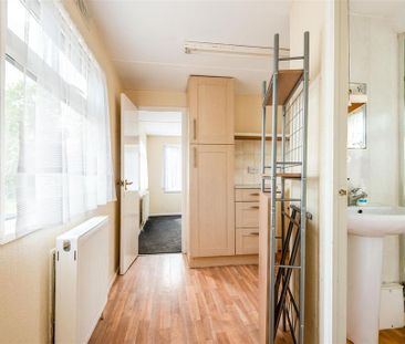 1 bedroom detached bungalow to rent - Photo 6