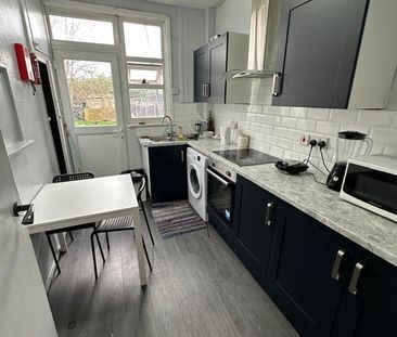 Room in a Shared House, Lordship Lane, N17 - Photo 4