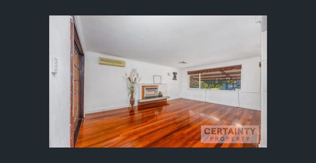 Charming and cozy home at 21 Avonlee Road - Photo 1