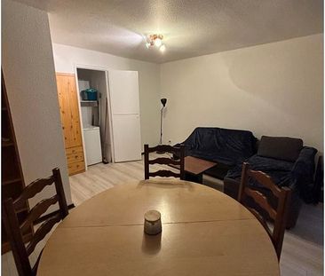 Location Appartement 37m² - Photo 2